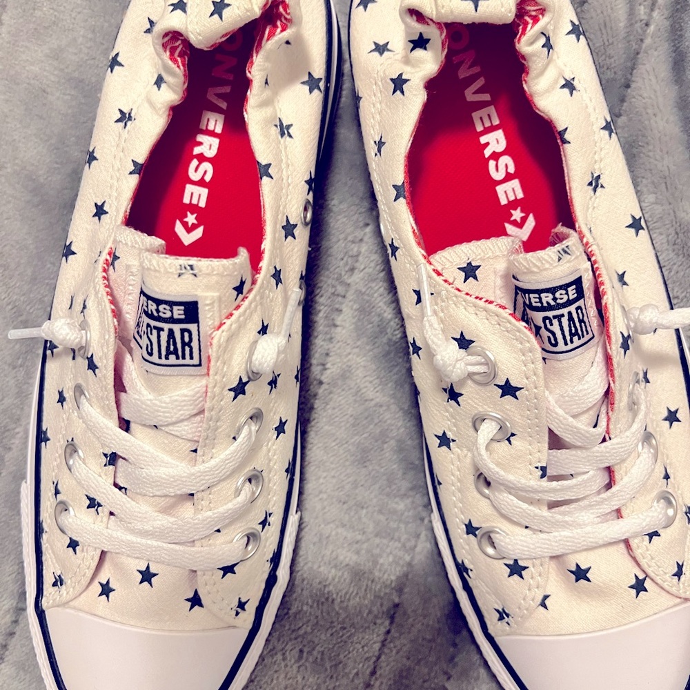 Woman’s Converse Sneakers